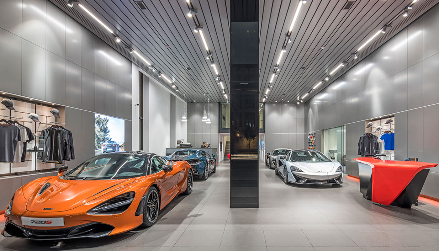 MDDM-Architects-Studio-Retail-McLaren-showroom-car